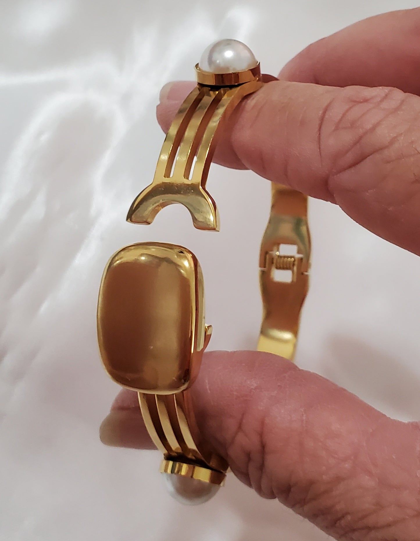 18K Gold Plated Stainless Steel Bangle Bracelet
