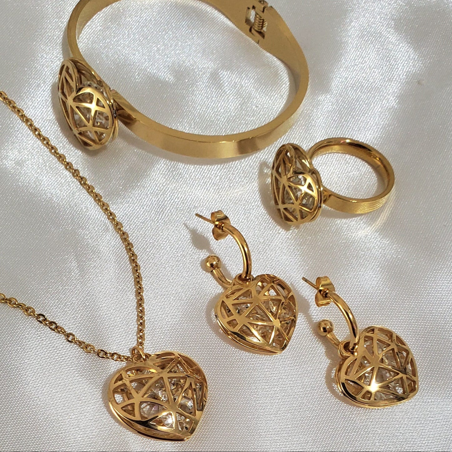 18K Gold Plated Heart & Simulated Diamond Jewelry Set | 4pcs Stainless Steel | Necklace, Earrings, Ring & Bracelet