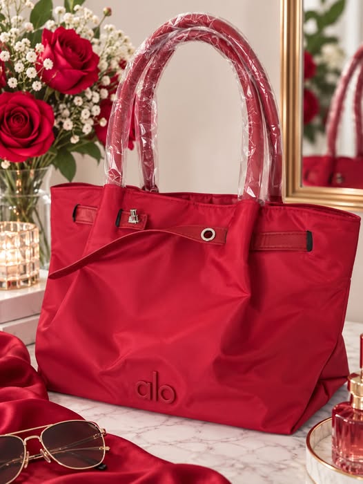Alo Style Stylish Red Tote Bag