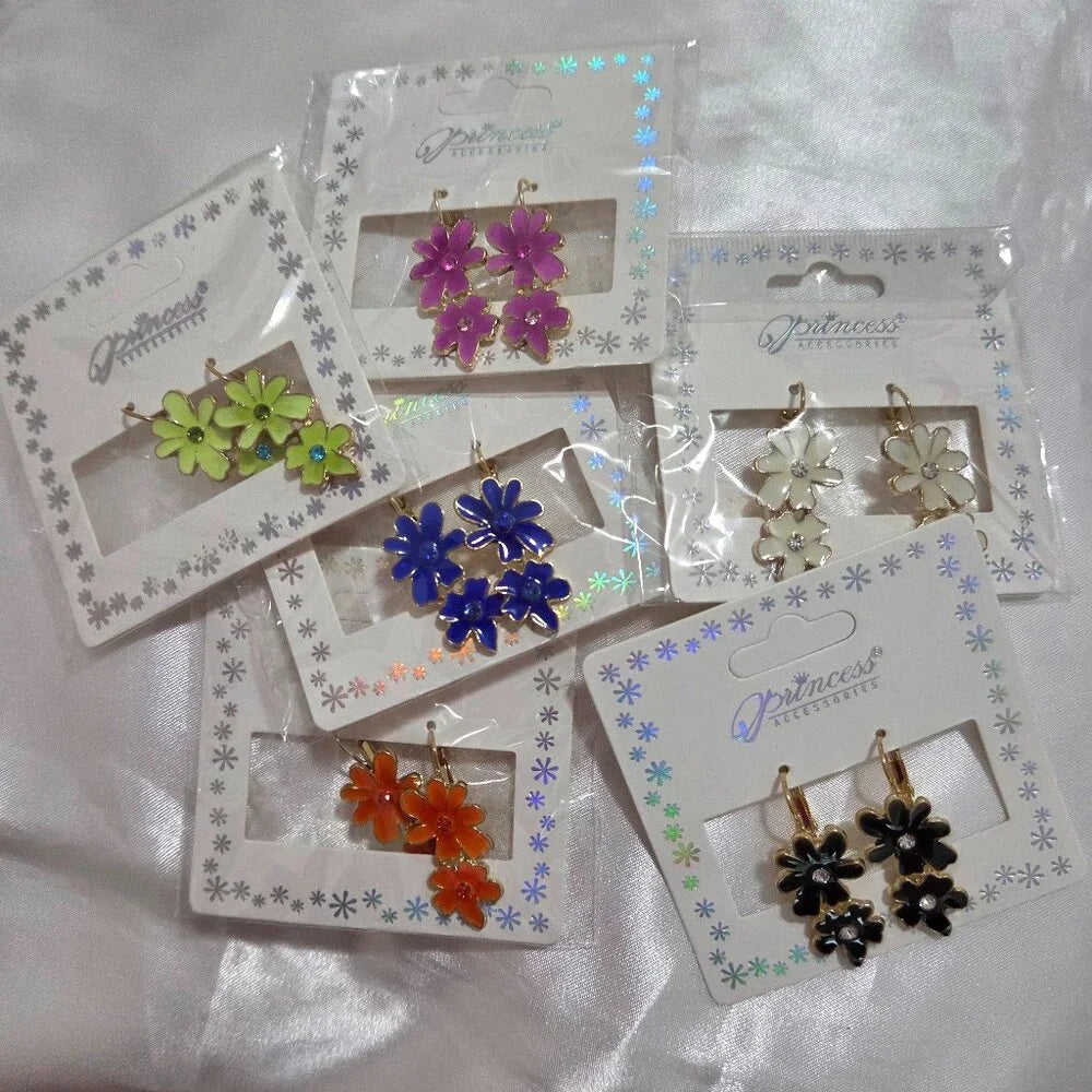 Aretes Esmaltados Doble Flor Mixtos