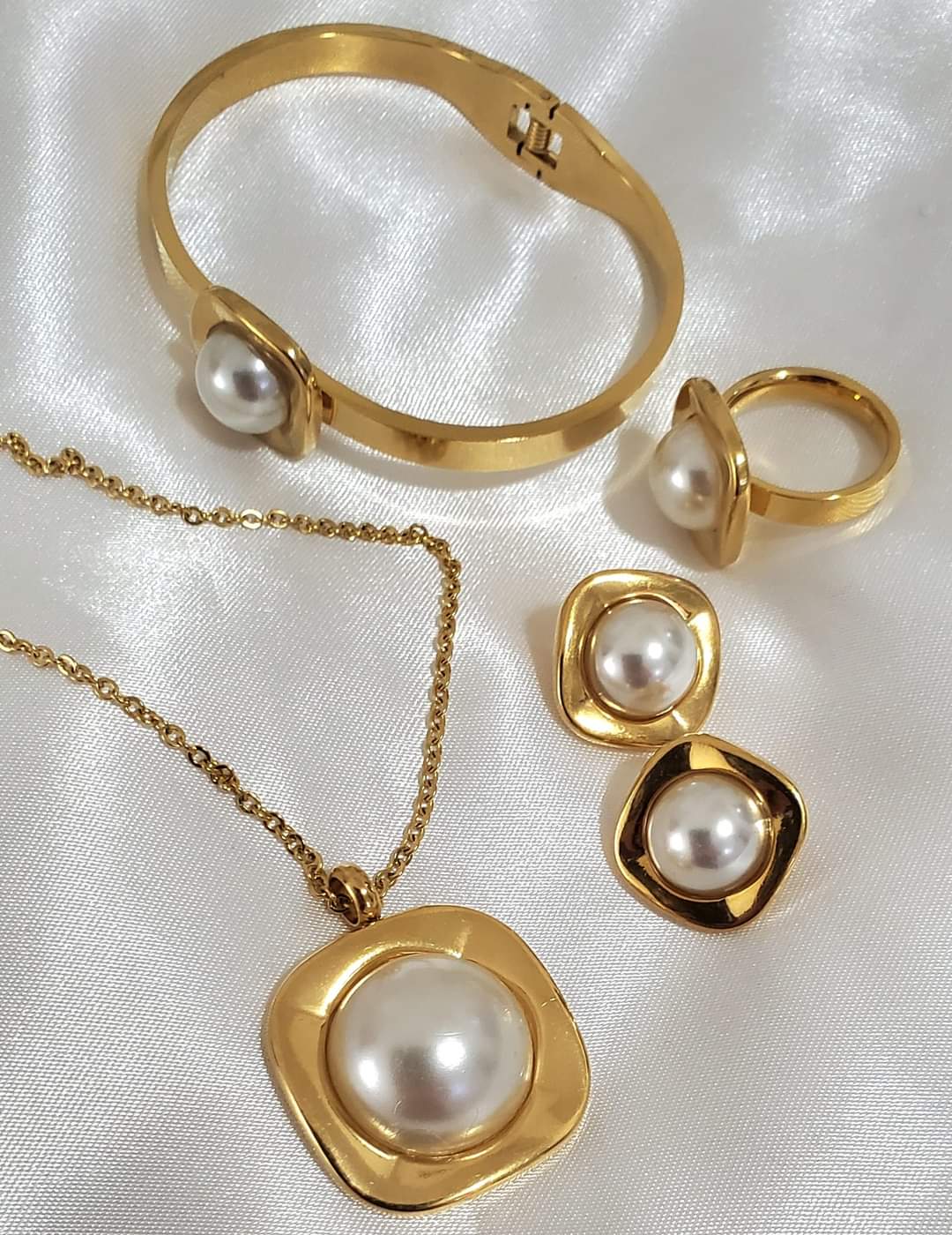 Set de Collares 6pcs Mixtos