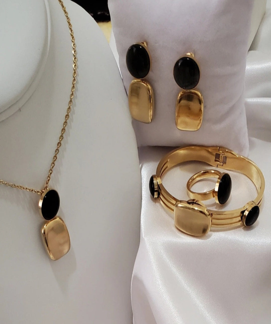 Stainless Steel Black Stone Jewelry Set