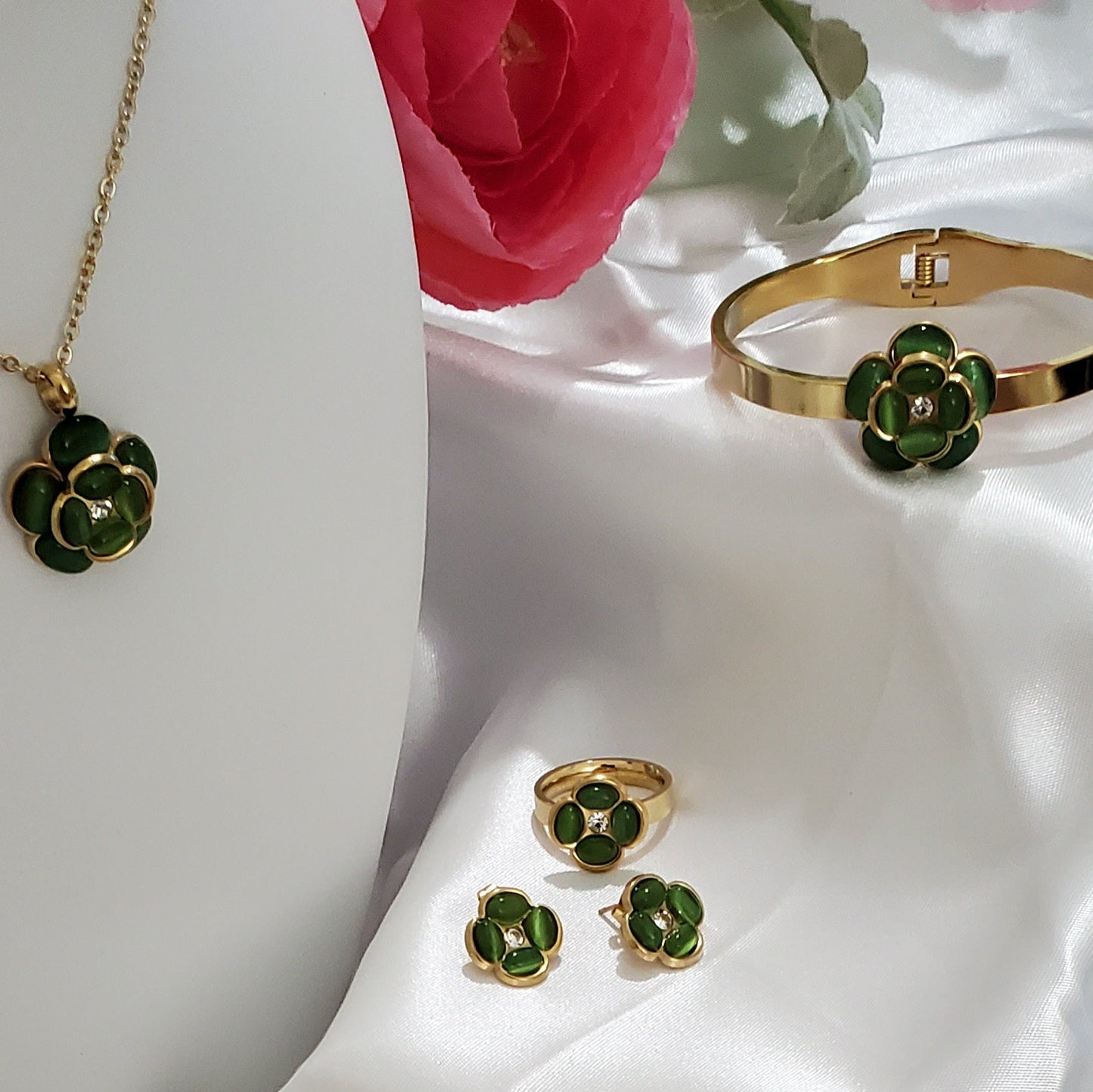 18K Gold Plated Stainless Steel Green Cat Eye Flower Jewelry Set with Rhinestones – 4 pcs
