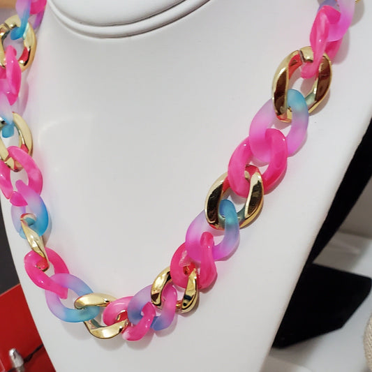 Collar Dorado y Rosa