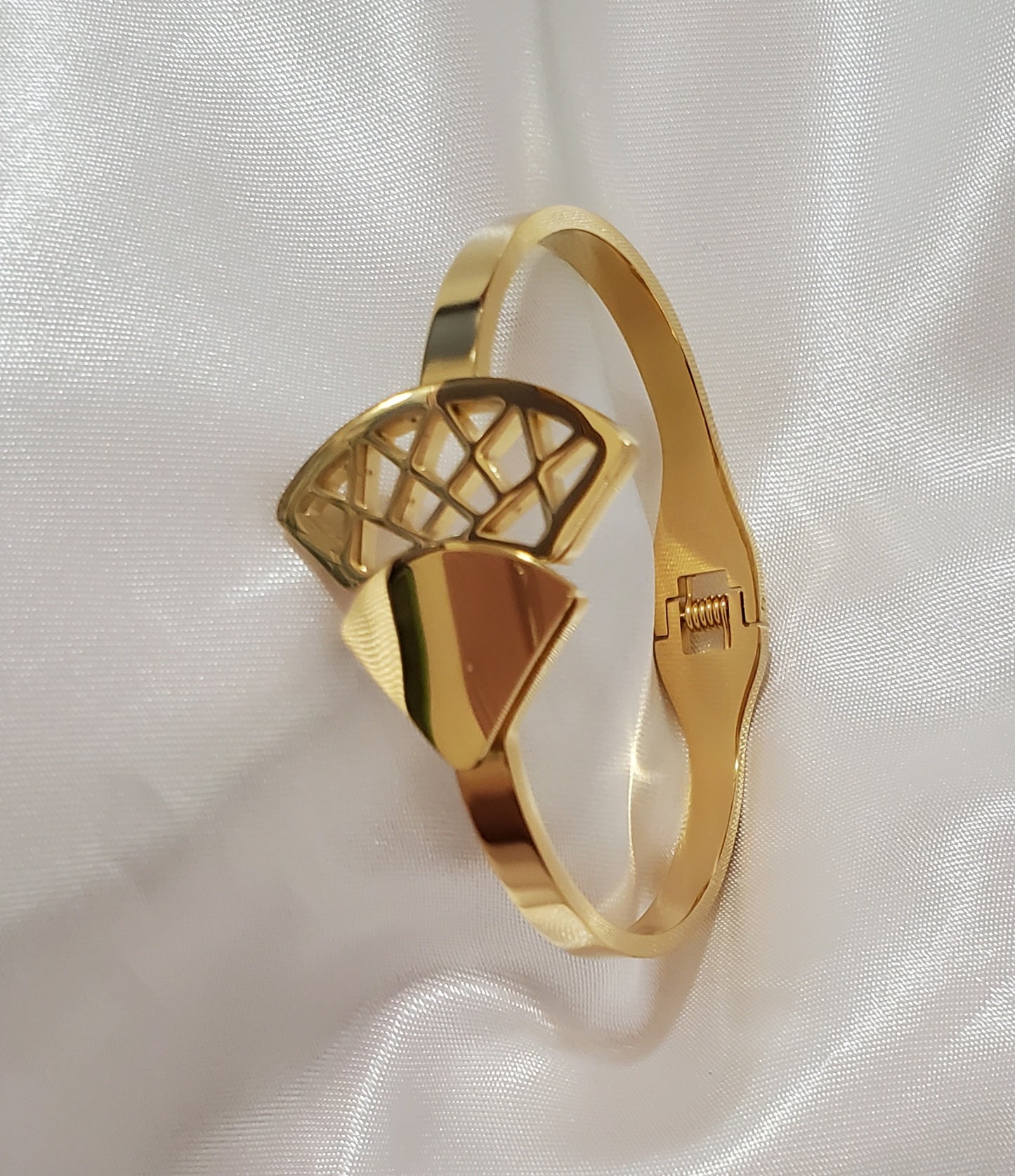 18K Gold Plated Stainless Steel Fan Bracelet