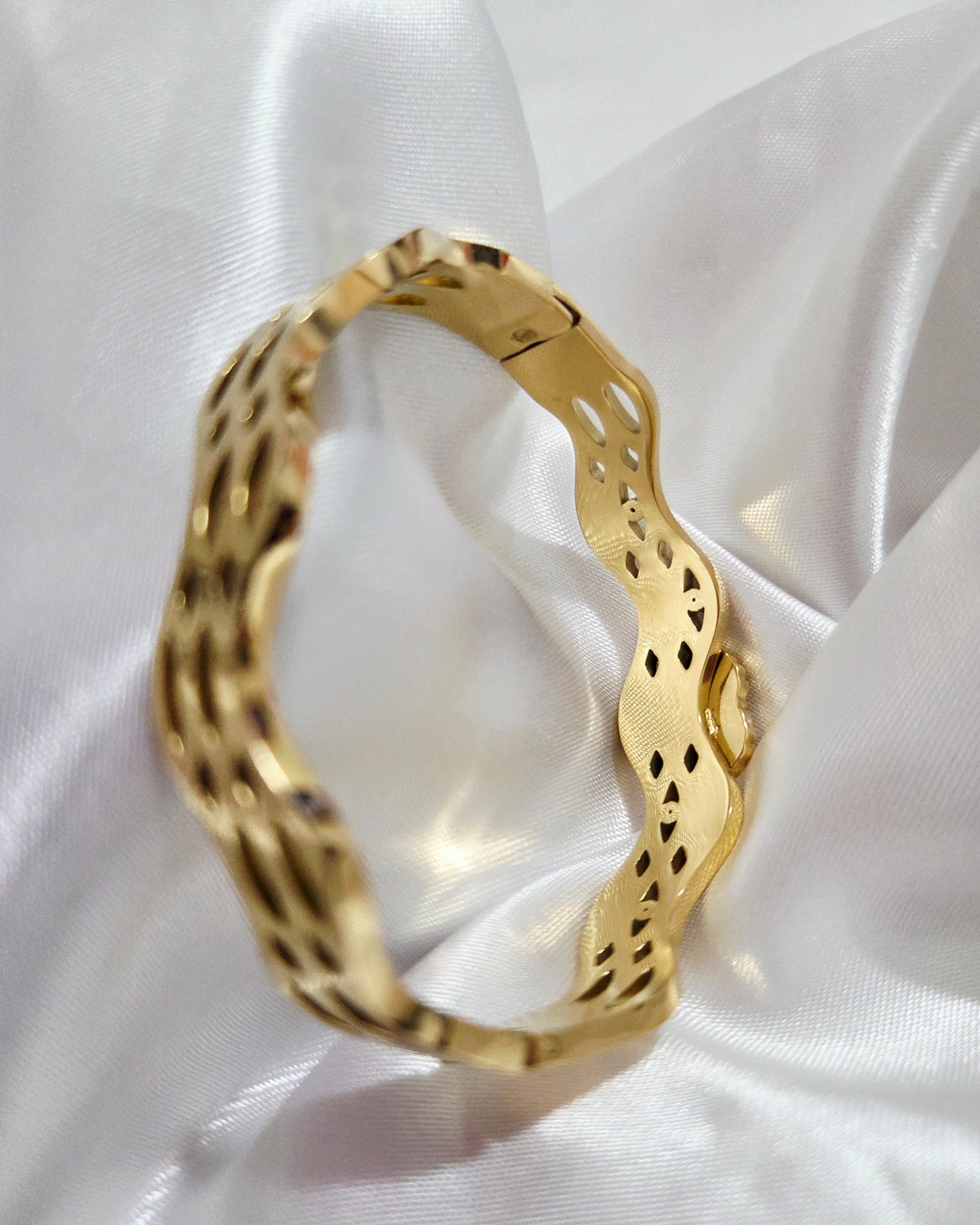 18K Gold Plated Stain1less Steel Emerald Heart Bracelet