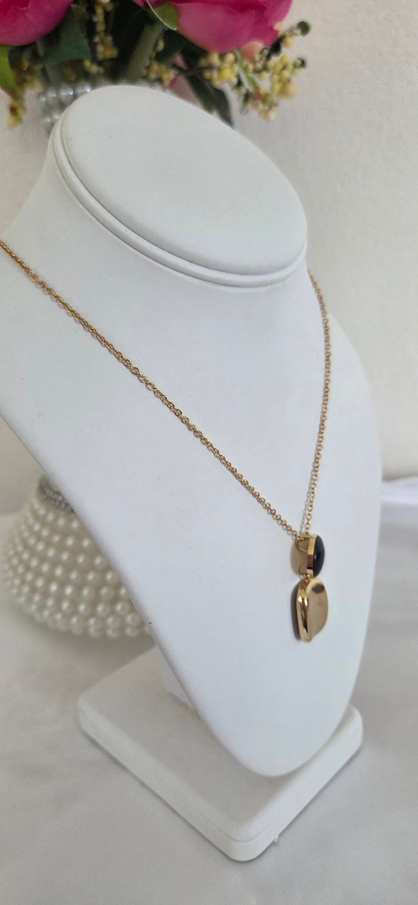 Collar Dorado Perla Negra