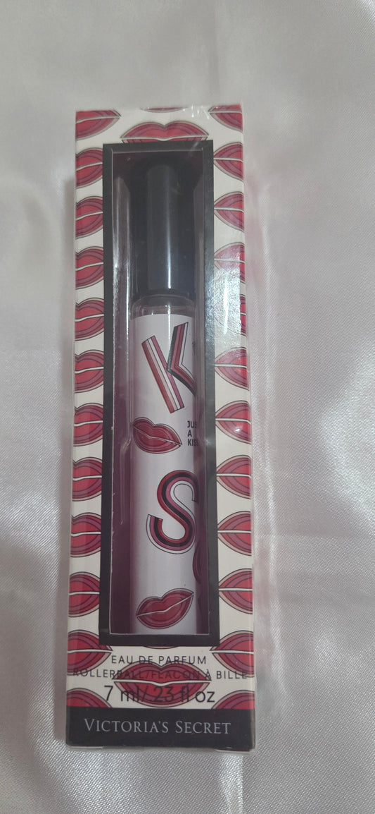 Victoria's Secret Eau de Parfum Rollerball JUST A KISS .23 fl oz