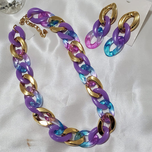 Collar de Cadena Dorado y Violeta de Eslabones