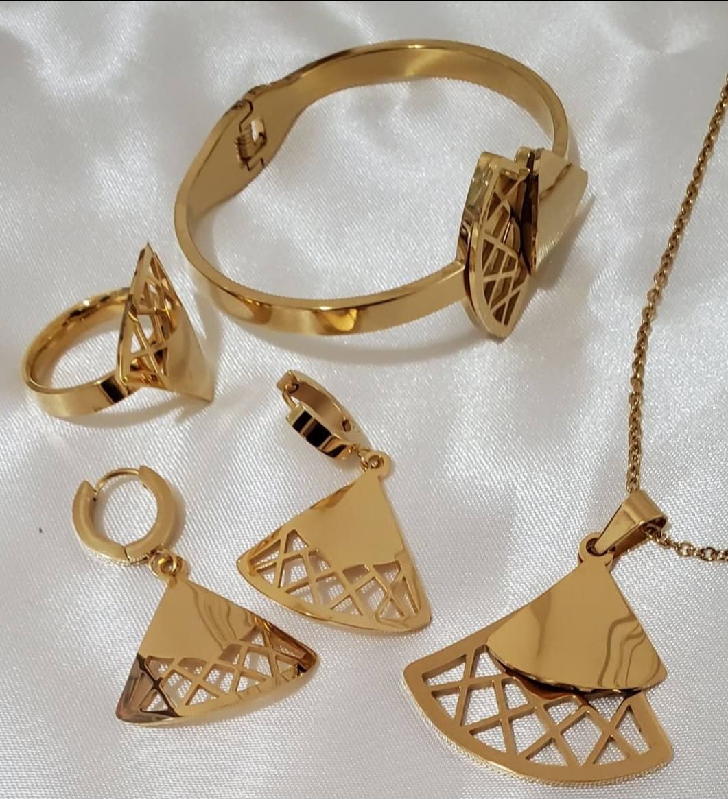 Set de Collares 6pcs Mixtos