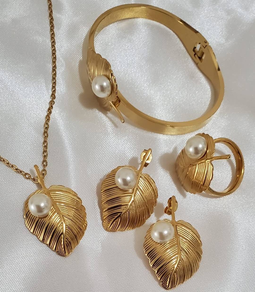 Set de Collares 6pcs Mixtos