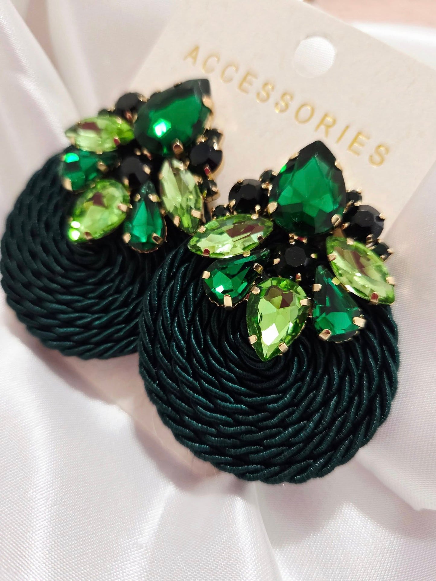 Aretes  con Crystal 6pcs Mixtas