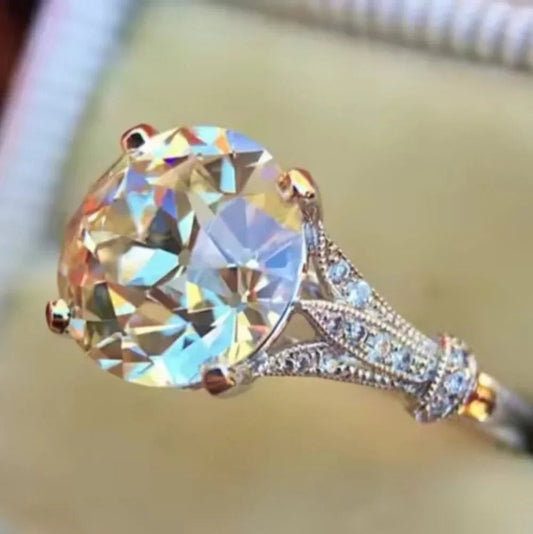 925 Sterling Silver Round Zircon Engagement Ring | Luxury Bridal Statement Ring