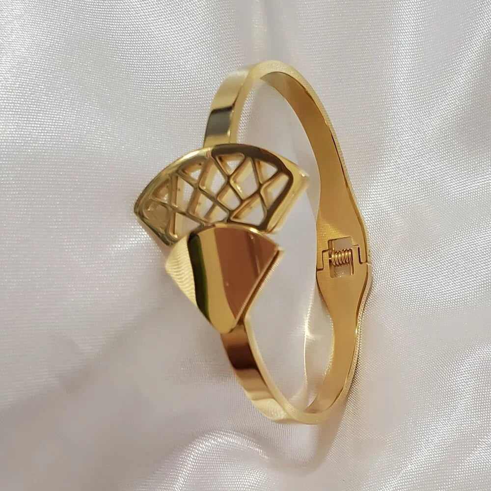 Pulsera Cuff Geométrica en Stainless Steel