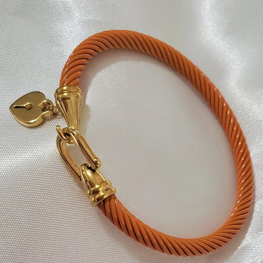 18K Gold Plated Heart Twist Cable Bracelet