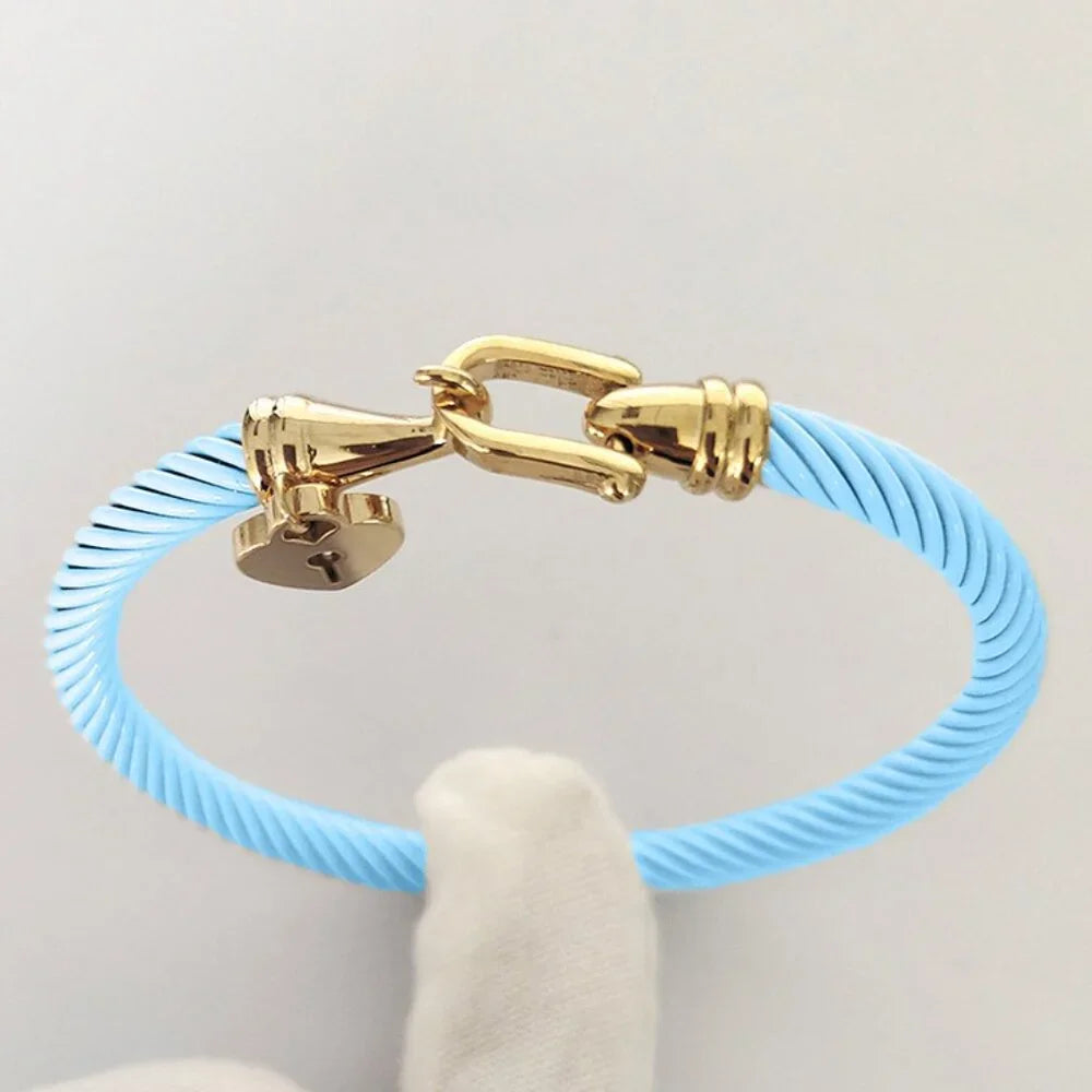 18K Gold Plated Heart Twist Cable Bracelet