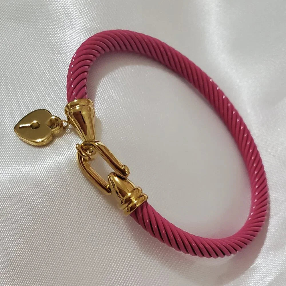 18K Gold Plated Heart Twist Cable Bracelet